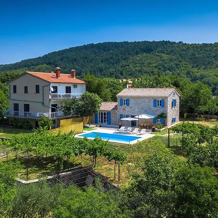 Laura Ripenda Feriehus