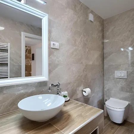 Laura Ripenda Feriehus *