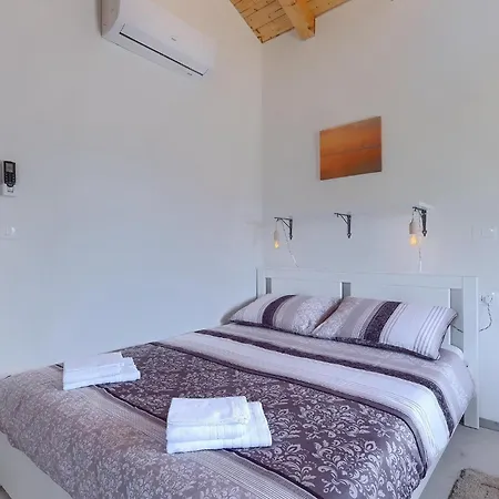 Laura Ripenda Ripenda Kras