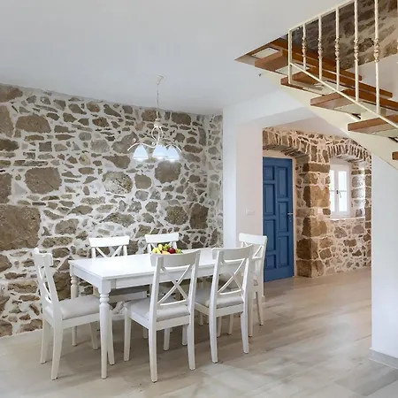 Laura Ripenda Feriehus *