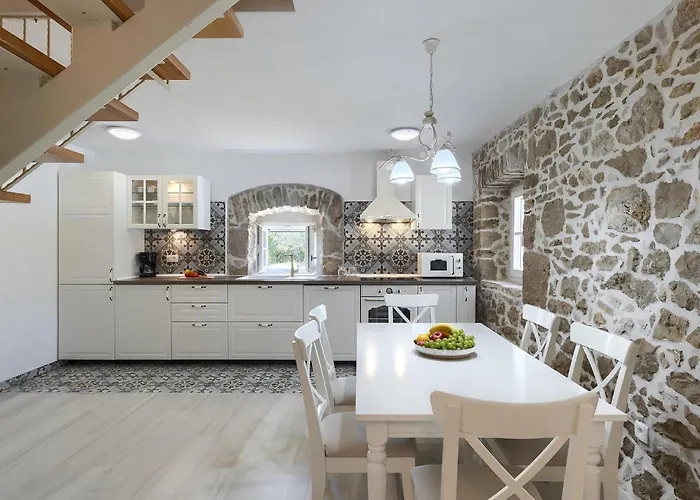 Laura Ripenda * Ripenda Kras