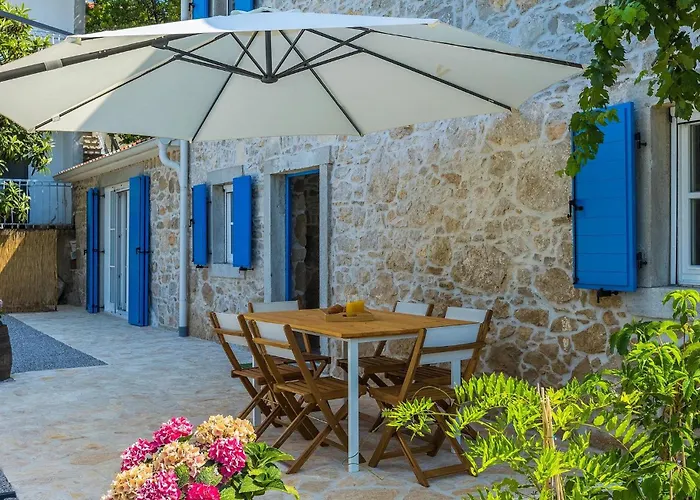 Vikendica Laura Ripenda Ripenda Kras